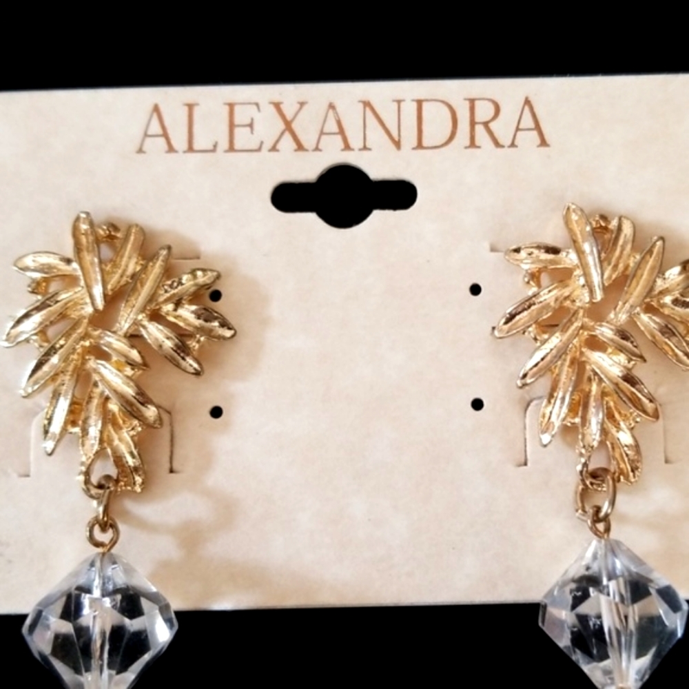 Alexandra Drippy Chandelier Gold Tone Beaded Earrings NWT - Picture 5 of 12